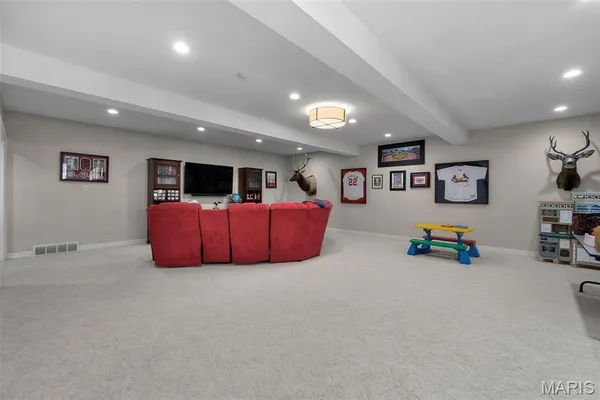 $895,000 | 316 Flagstone Drive, Cape Girardeau, MO 63701