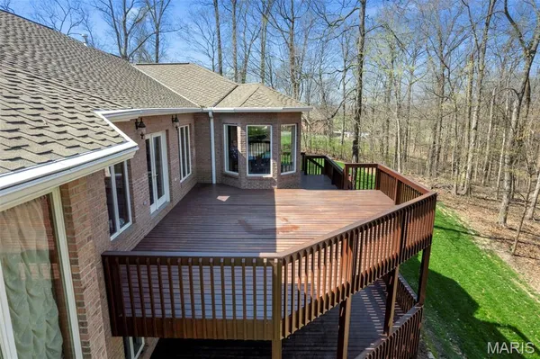 $895,000 | 316 Flagstone Drive, Cape Girardeau, MO 63701