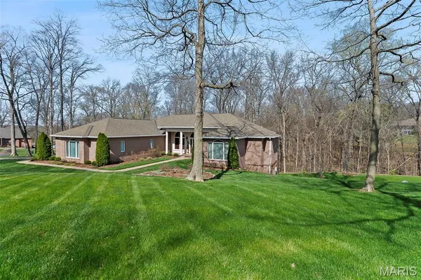 $895,000 | 316 Flagstone Drive, Cape Girardeau, MO 63701