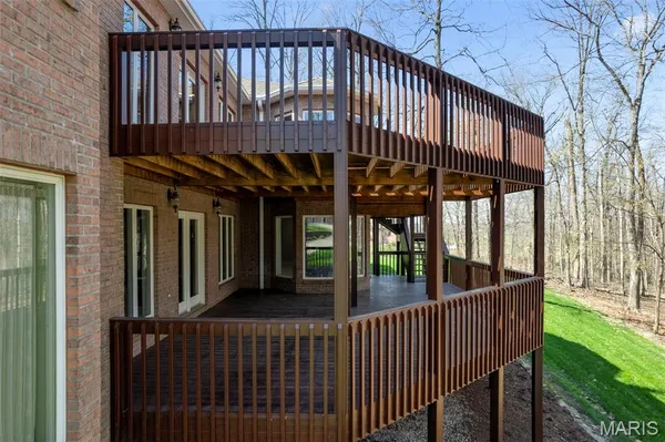 $895,000 | 316 Flagstone Drive, Cape Girardeau, MO 63701