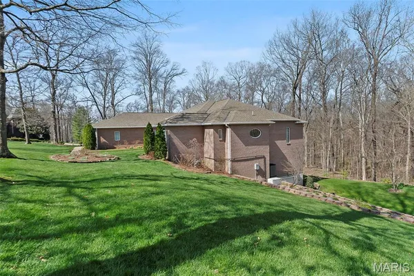 $895,000 | 316 Flagstone Drive, Cape Girardeau, MO 63701