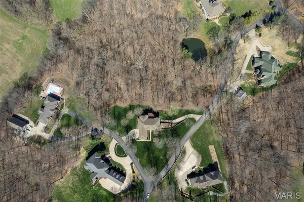 $895,000 | 316 Flagstone Drive, Cape Girardeau, MO 63701