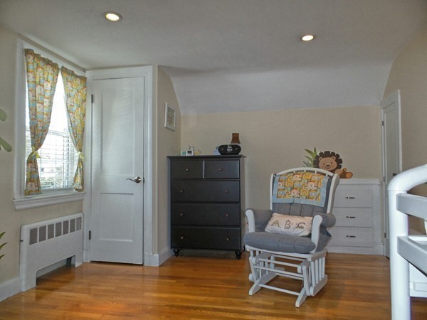 151 Howard Street Reading, MA 01867 - Photo 18 of 22 Gallery Image 18