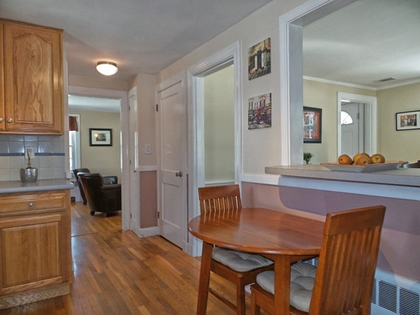 151 Howard Street Reading, MA 01867 - Photo 8 of 22 Gallery Image 8