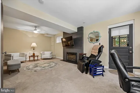 $1,150,000 | 10700 Keswick Street, Garrett Park, MD 20896