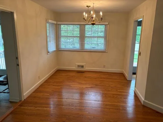 $1,950 | 2153 Canterbury Drive, Burlington, NC 27215