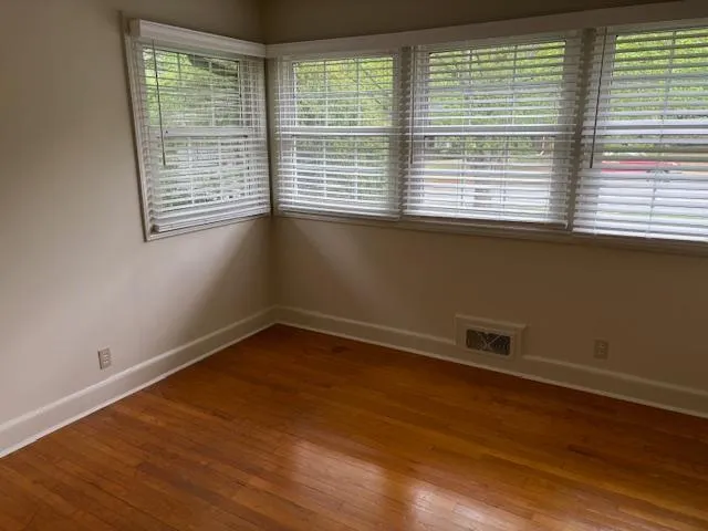 $1,950 | 2153 Canterbury Drive, Burlington, NC 27215