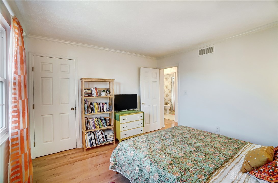 128 A Springfield Pike Cincinnati, OH 45215 - Photo 25 of 40