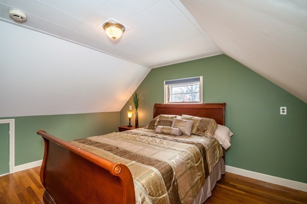 48 Winslow Road Reading, MA 01867 - Photo 22 of 29 Gallery Image 22