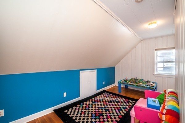 48 Winslow Road Reading, MA 01867 - Photo 23 of 29 Gallery Image 23