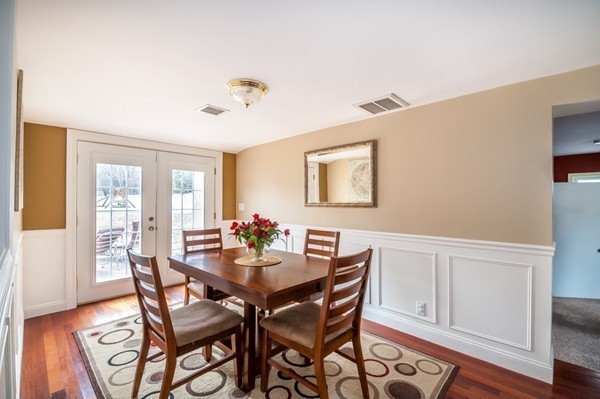 48 Winslow Road Reading, MA 01867 - Photo 5 of 29 Gallery Image 5