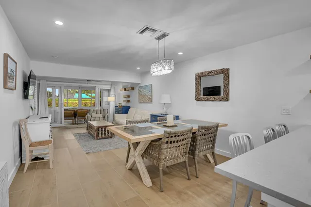 a view of a livingroom and dining room