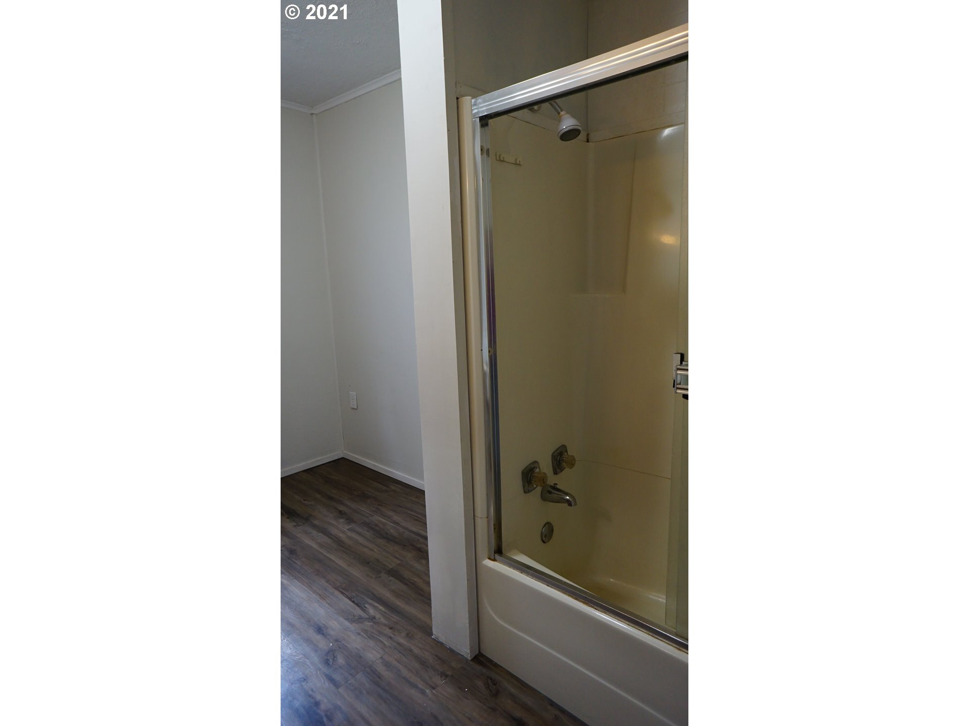 55976 Gold Brick Road Myrtle Point, OR 97458 - Photo 17 of 30 Gallery Image 17