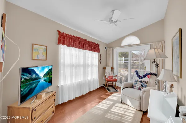 $379,000 | 3440 Vicari Avenue, Toms River, NJ 08755