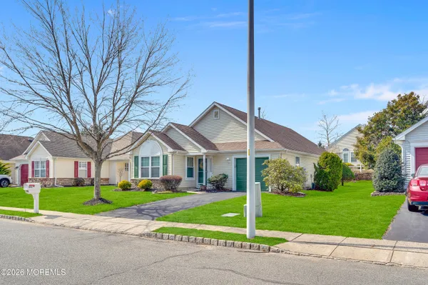 $379,000 | 3440 Vicari Avenue, Toms River, NJ 08755