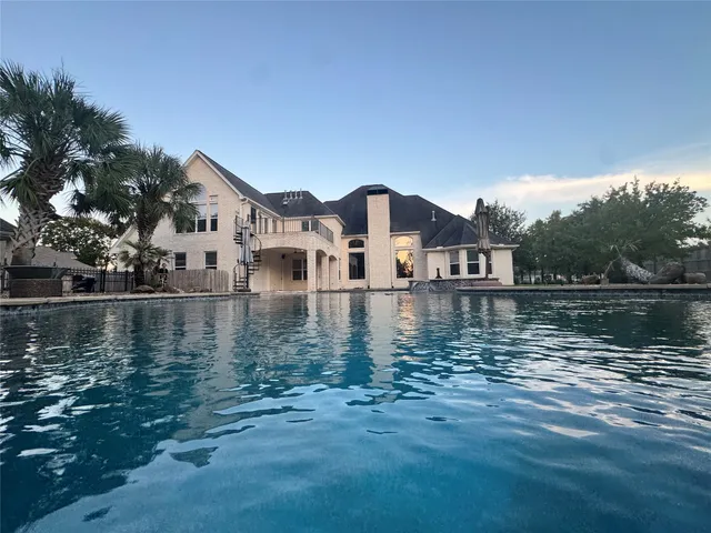 $674,625 | 9010 Taylor Circle, Orange, TX 77630