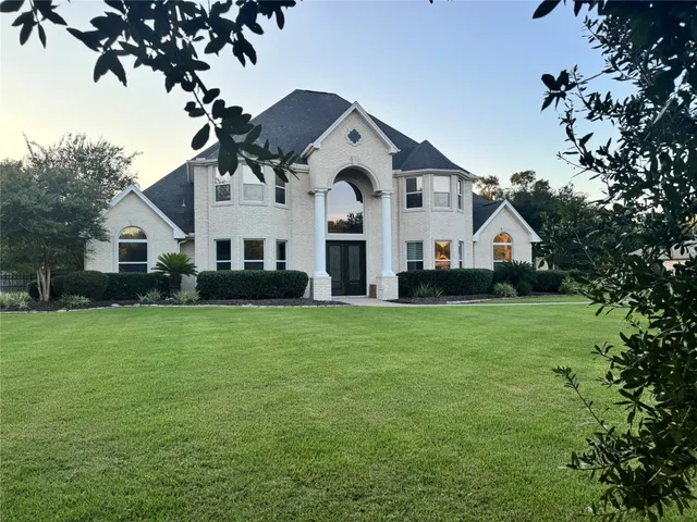 $674,625 | 9010 Taylor Circle, Orange, TX 77630