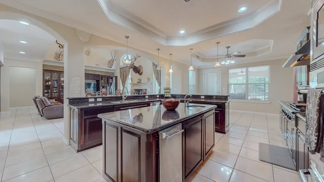 $674,625 | 9010 Taylor Circle, Orange, TX 77630