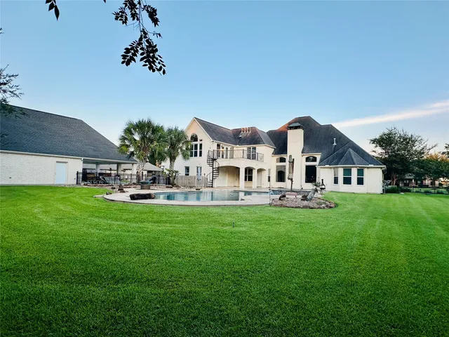 $674,625 | 9010 Taylor Circle, Orange, TX 77630