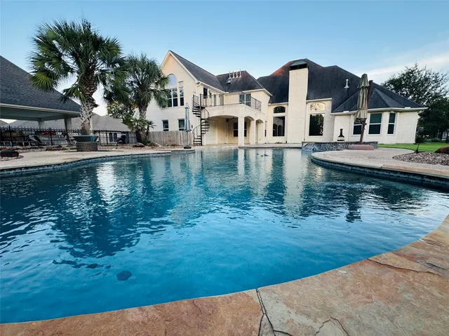 $674,625 | 9010 Taylor Circle, Orange, TX 77630