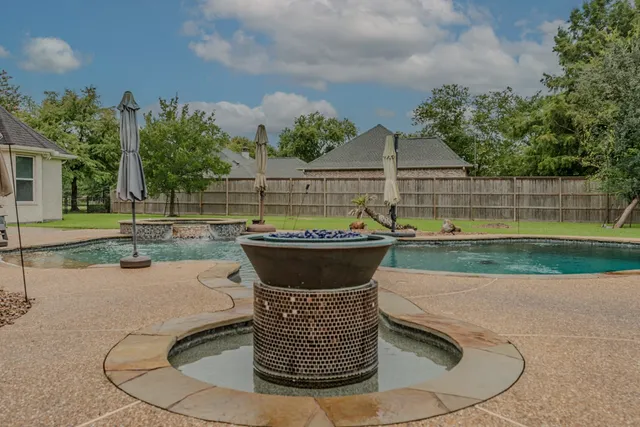 $674,625 | 9010 Taylor Circle, Orange, TX 77630