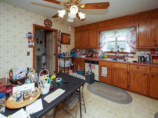 7619 Buck Pond Road North Charleston, SC 29418 - Photo 13 of 27 06