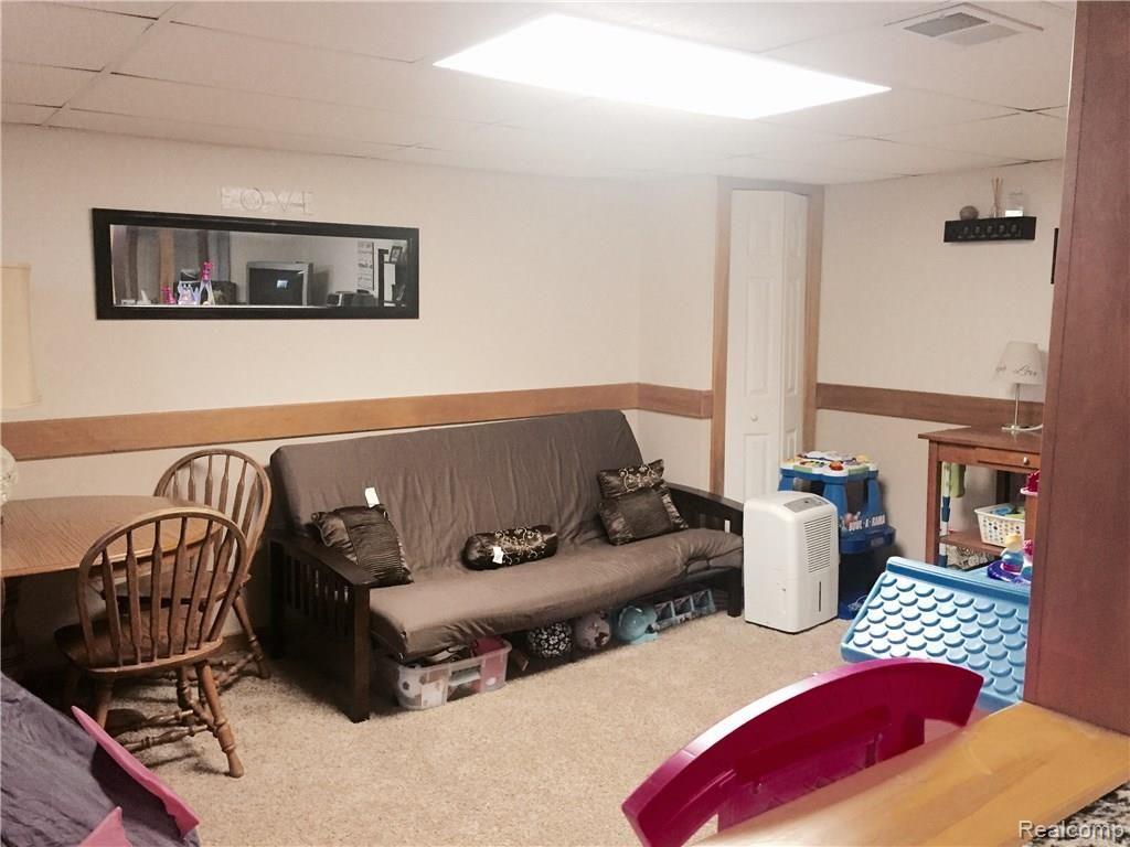 135 Riverside Drive Mount Clemens, MI 48043 - Photo 51 of 54 Gallery Image 51