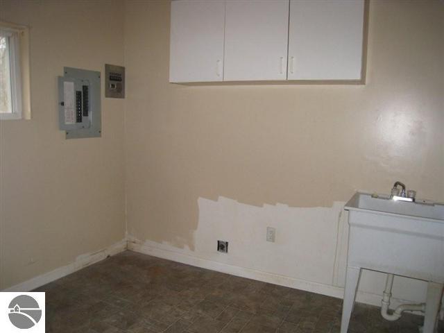 8522 Covert Road Northeast Mancelona, MI 49659 - Photo 8 of 13 1710620-7.JPG