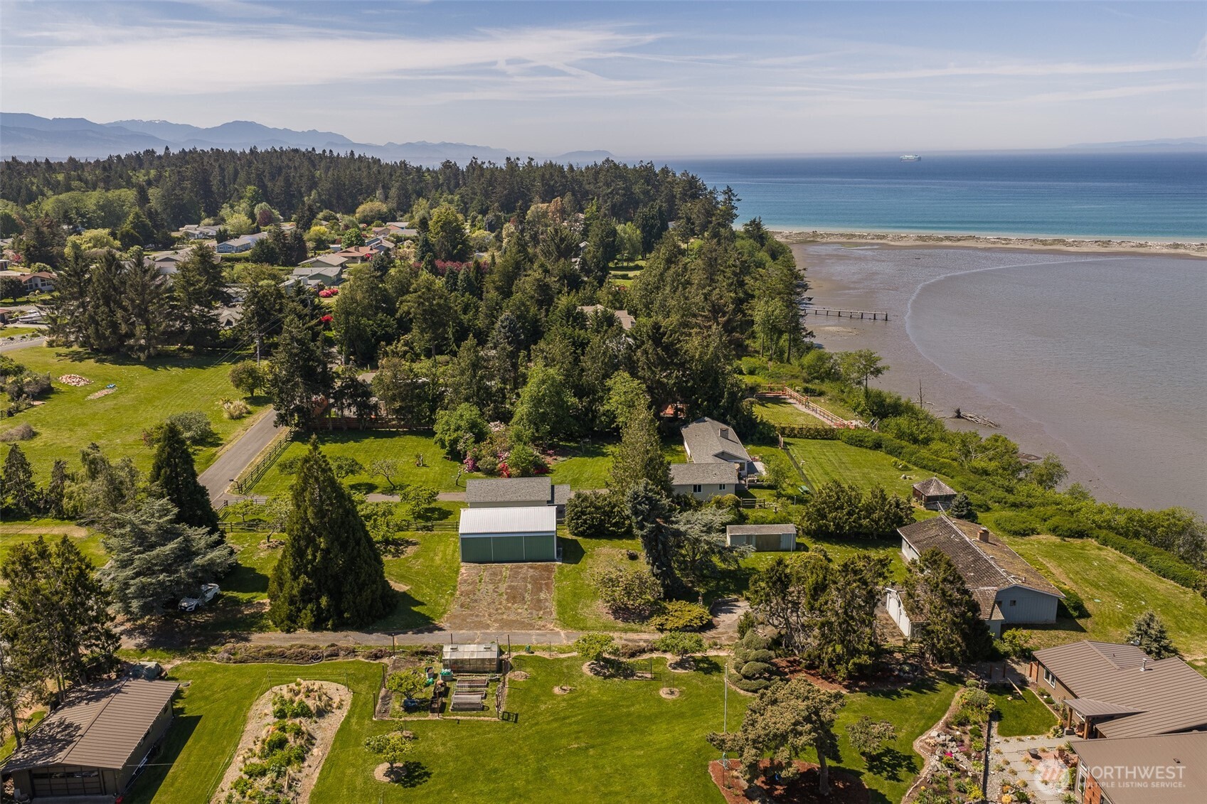 432 West Anderson Road Sequim, WA 98382 - Photo 5 of 40