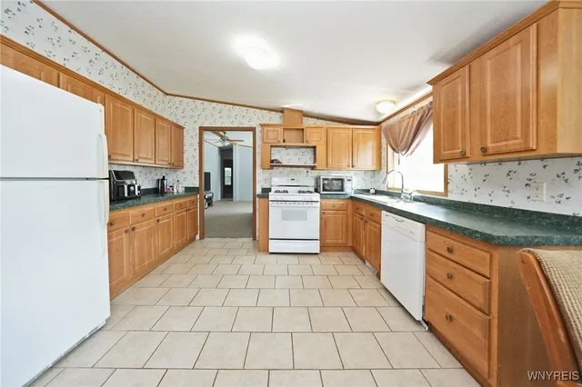 $195,000 | 9395 Fredonia Stockton Road, Pomfret, NY 14063