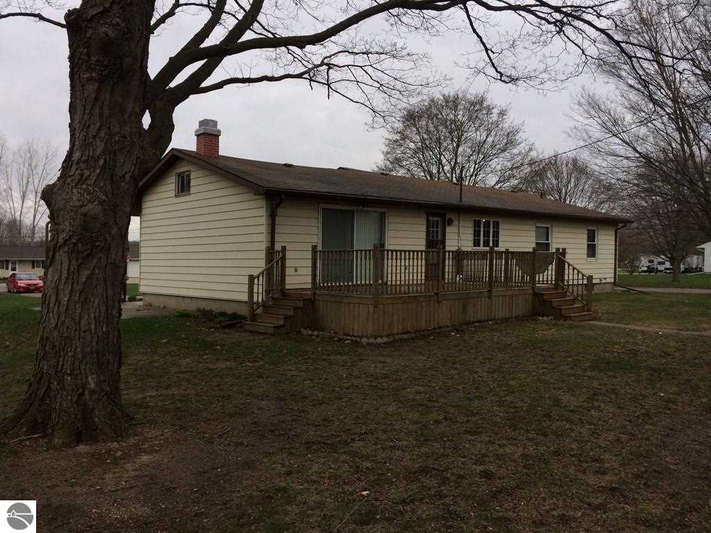 8241 South Federal Road Shepherd, MI 48883 - Photo 6 of 30