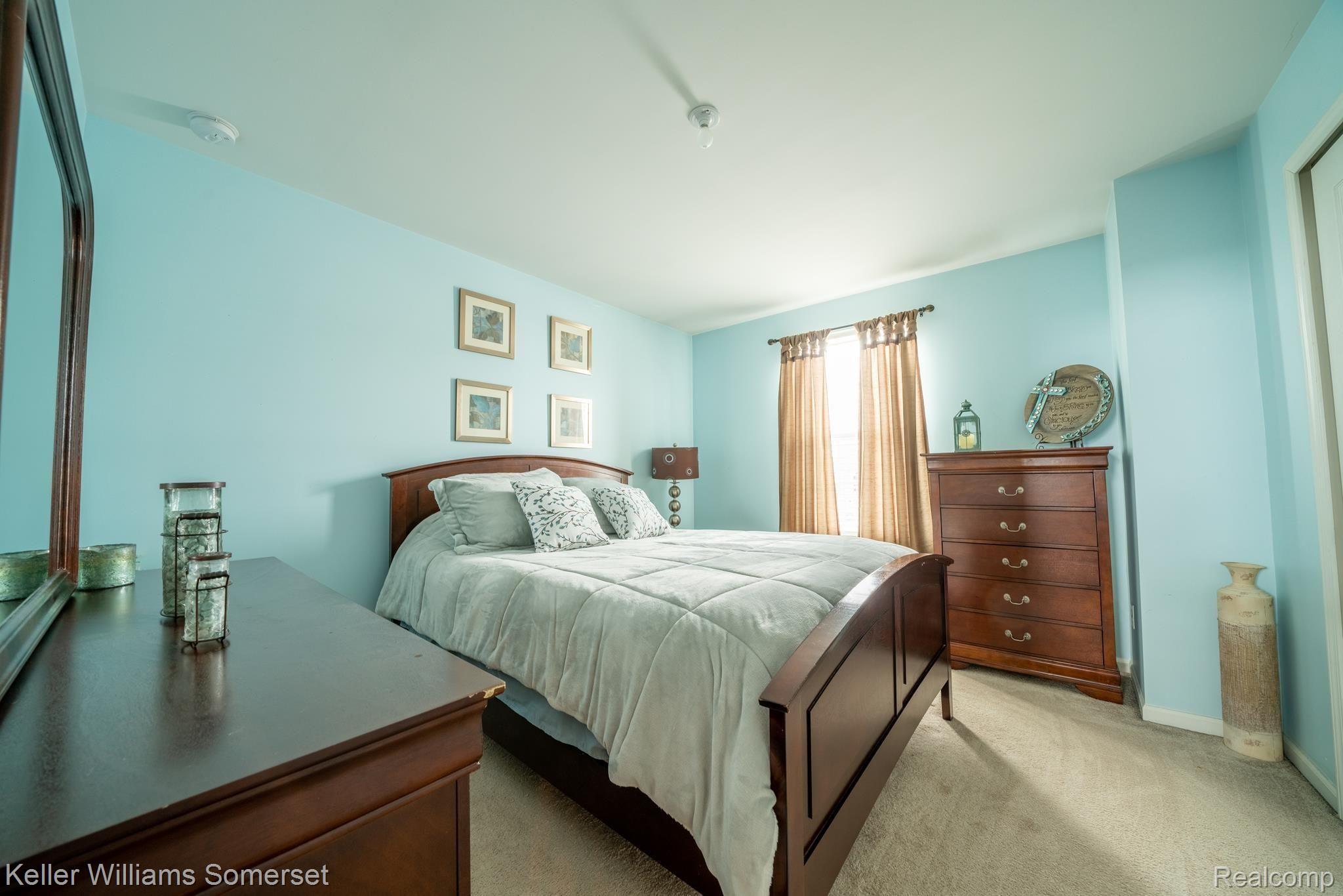 49708 Gracechurch Road Macomb, MI 48044 - Photo 29 of 35 DSC06722-HDR.jpg