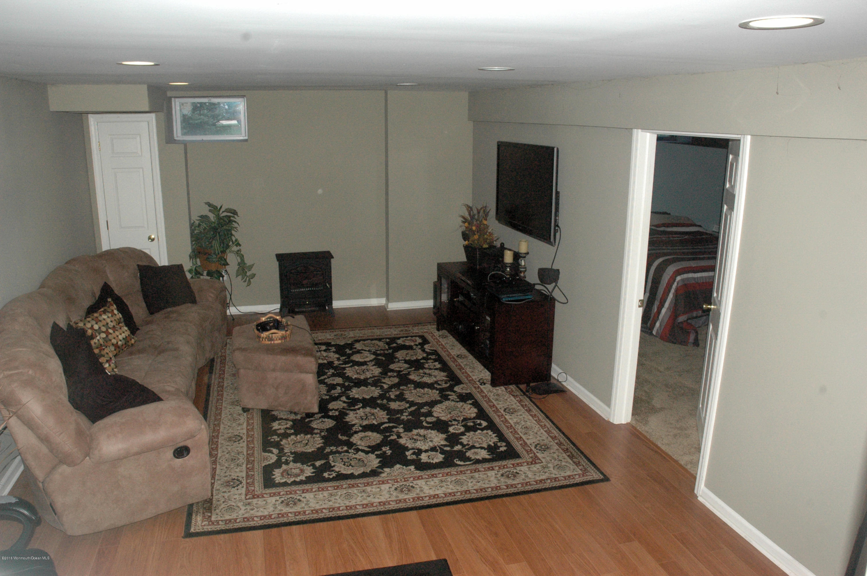 12 Rutgers Drive Howell, NJ 07731 - Photo 30 of 38 DSC_8418