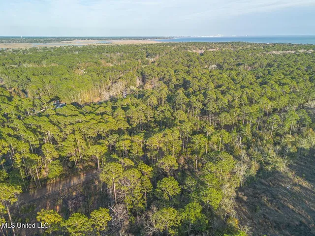 $8,000 | 0 Oak Street, Ocean Springs, MS 39564