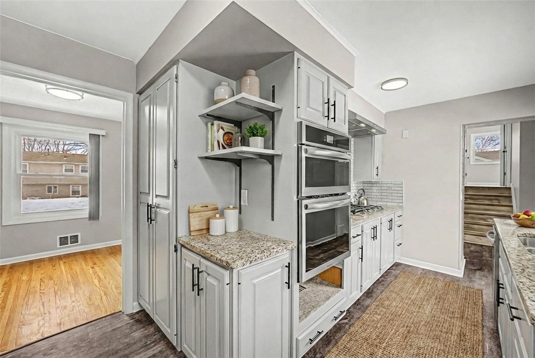 248 Gate House Trail Henrietta, NY 14467 - Photo 16 of 44