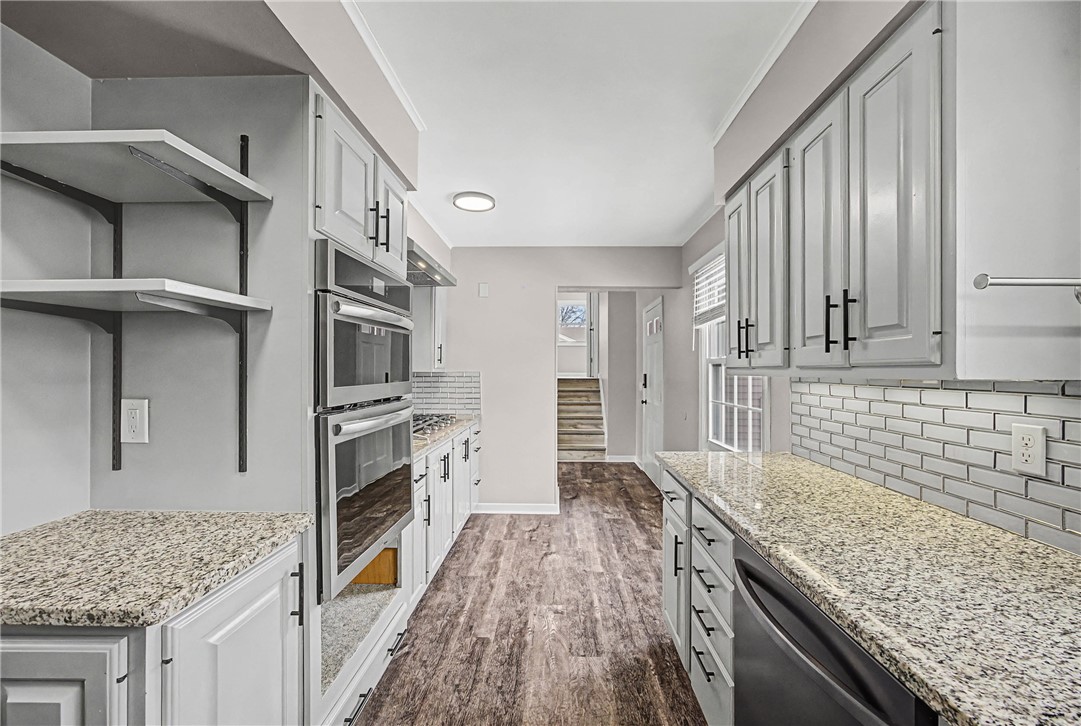 248 Gate House Trail Henrietta, NY 14467 - Photo 17 of 44