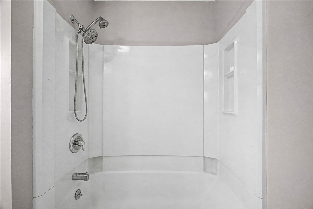 248 Gate House Trail Henrietta, NY 14467 - Photo 28 of 44