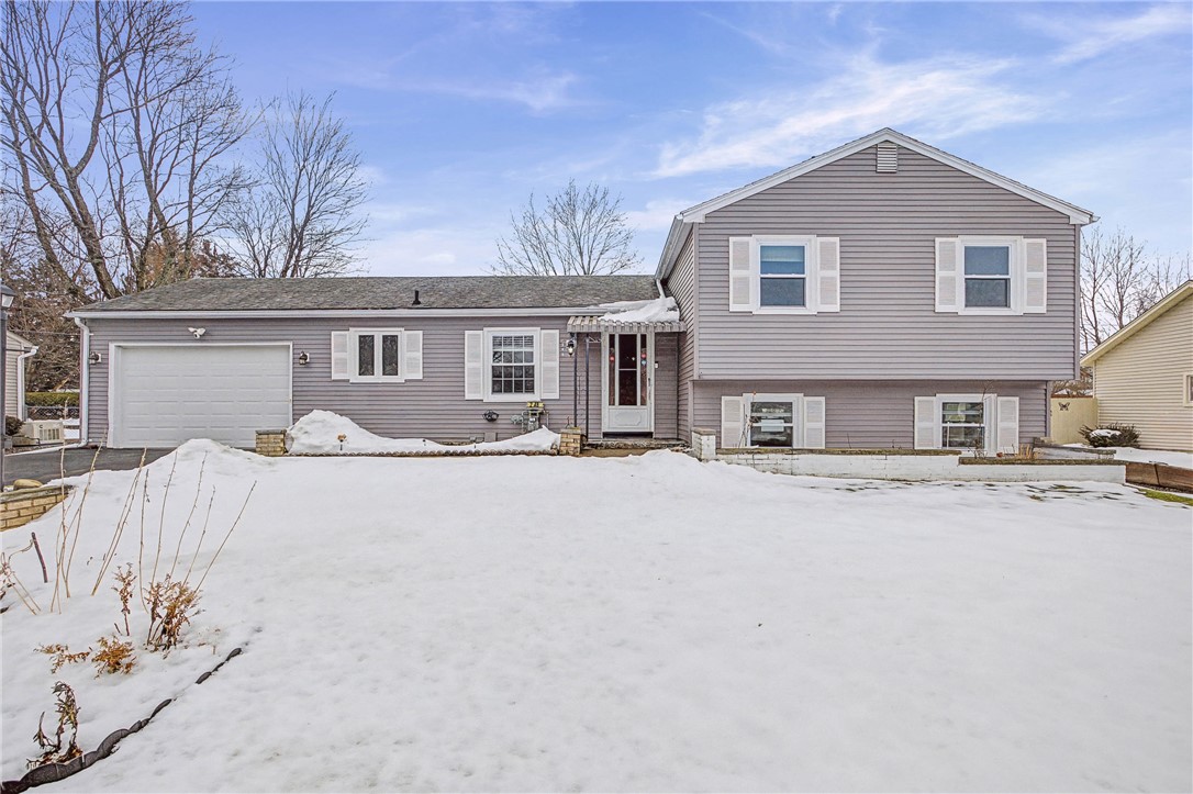 248 Gate House Trail Henrietta, NY 14467 - Photo 3 of 44