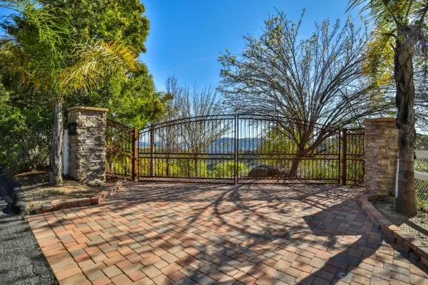 $579,999 | 44945 Palladian Court, Unit 15, Temecula, CA 92590