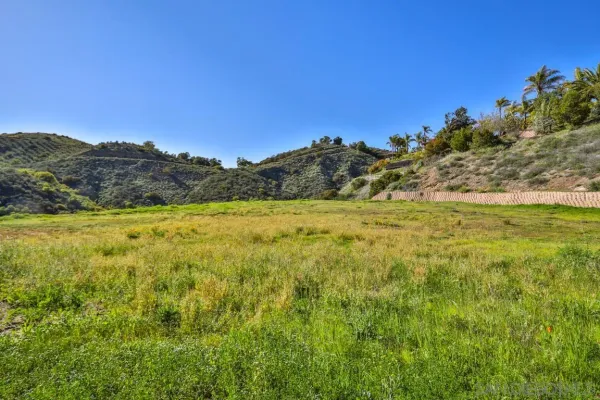 $579,999 | 44945 Palladian Court, Unit 15, Temecula, CA 92590