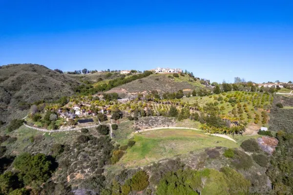 $579,999 | 44945 Palladian Court, Unit 15, Temecula, CA 92590