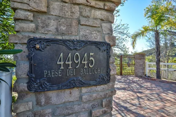 $579,999 | 44945 Palladian Court, Unit 15, Temecula, CA 92590