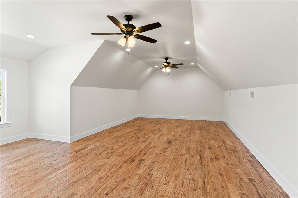 3470 Old Agnes Road Weatherford, TX 76088 - Photo 34 of 40 Flex room with full bath upstairs