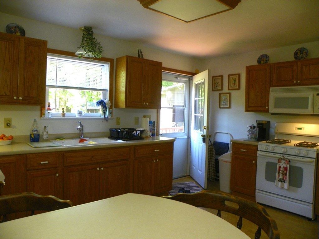 2018 Campbell Hill Road Tidioute, PA 16351 - Photo 8 of 37