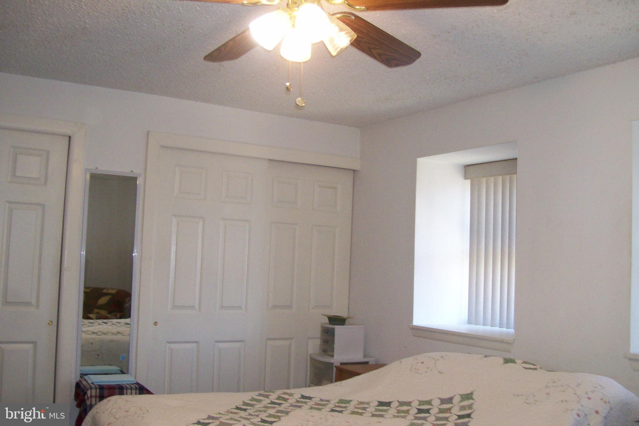 9035 Eastview Road Philadelphia, PA 19152 - Photo 21 of 32 2nd Bedroom