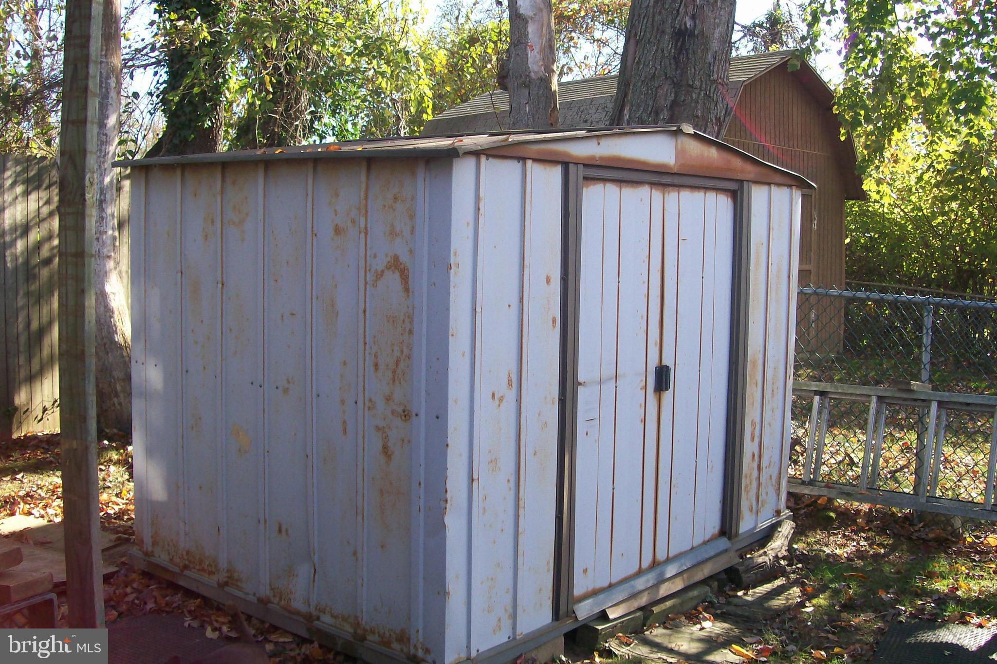 9035 Eastview Road Philadelphia, PA 19152 - Photo 28 of 32 Shed