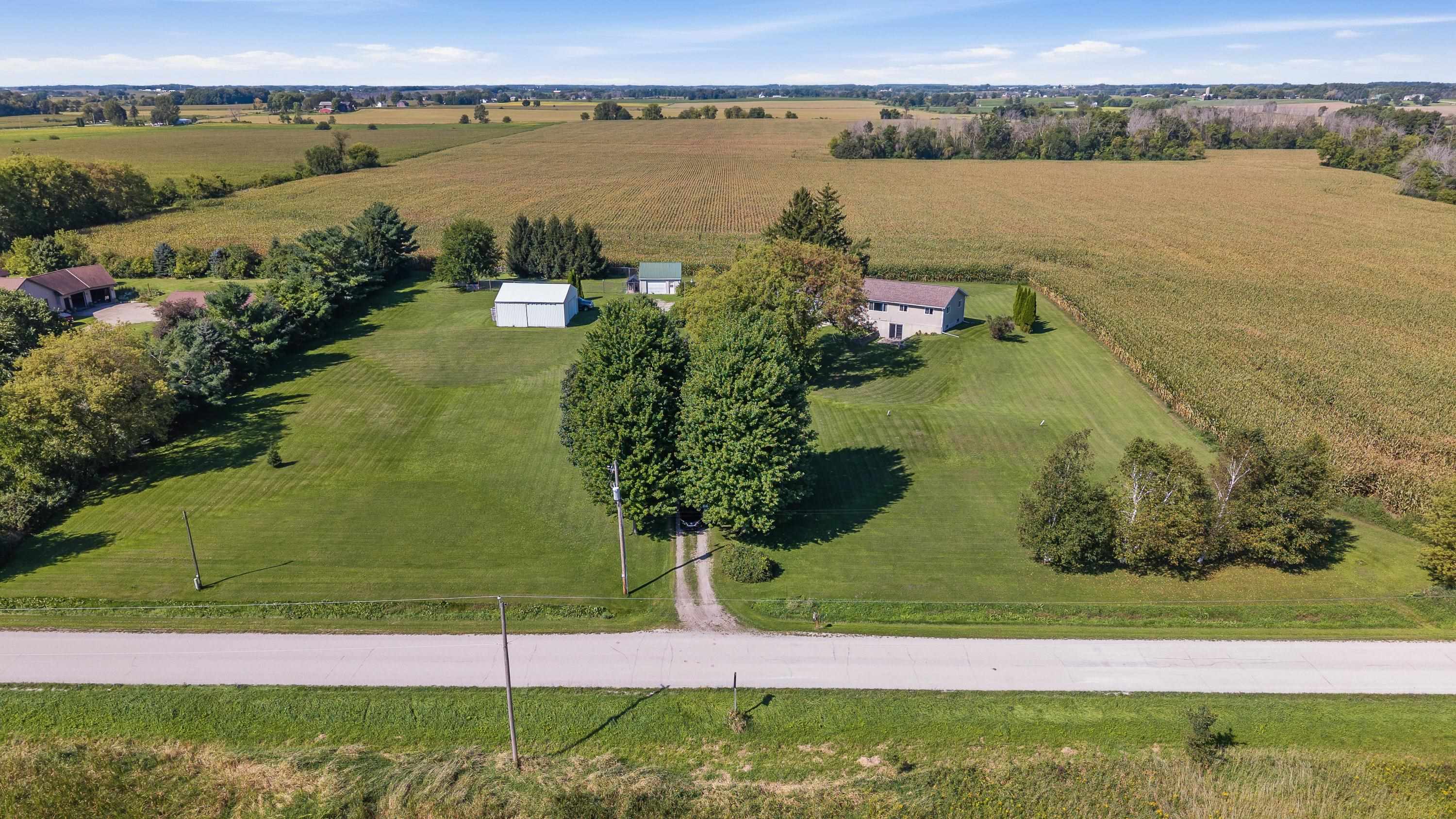 N5437 Blackbird Road Beaver Dam, WI 53916 - Photo 1 of 40 Gallery Image 1