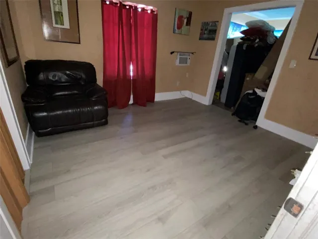 a view of a livingroom with furniture