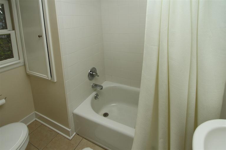 1621 Dover Road Kalamazoo, MI 49008 - Photo 14 of 18 Additional Photo