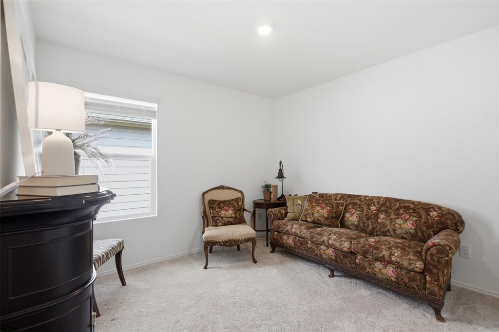 5969 Sumlin Way Princeton, TX 75407 - Photo 16 of 26 a living room with furniture